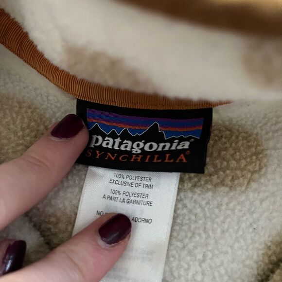 Patagonia synchilla t strap white and cream polka dot xs - Picture 6 of 7